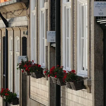 Three Houses & Bedrooms * Porto