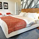 Three & Bedrooms Oporto