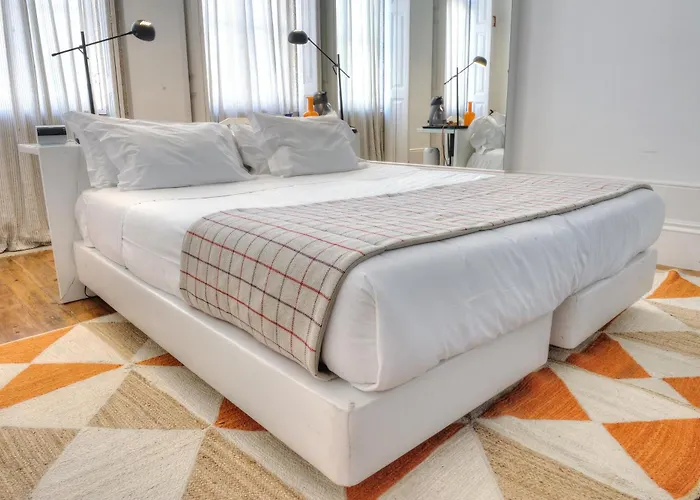 Appartement Three & Bedrooms