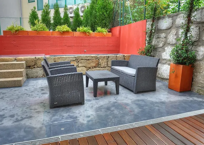 Appartement Three & Bedrooms *