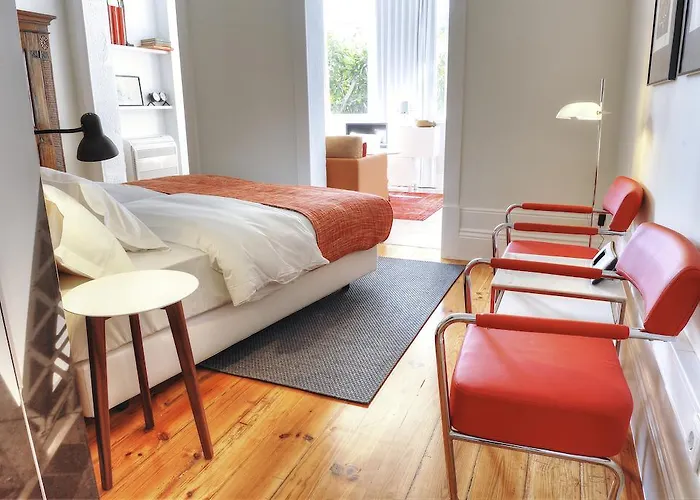 Three & Bedrooms פורטו