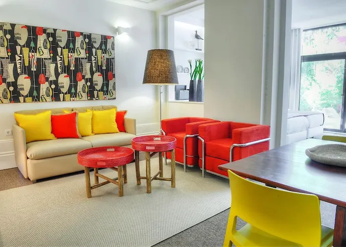 Appartement Three & Bedrooms *