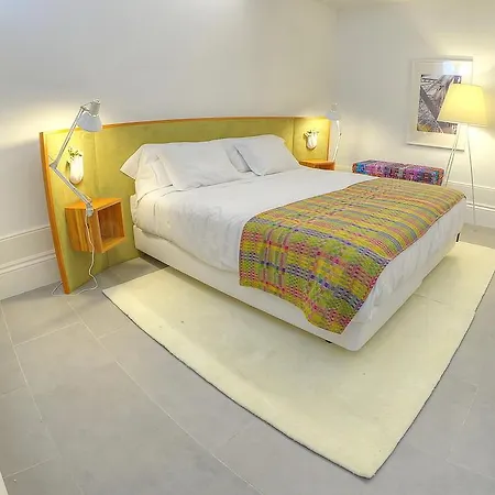 Three & Bedrooms Oporto