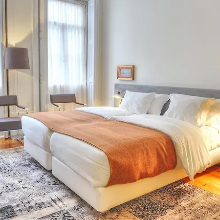 Lägenhet Three & Bedrooms *